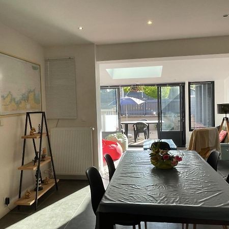 House With Terrace Near The Beach دينار المظهر الخارجي الصورة