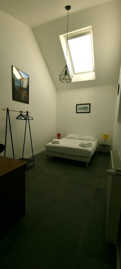 House With Terrace Near The Beach دينار المظهر الخارجي الصورة
